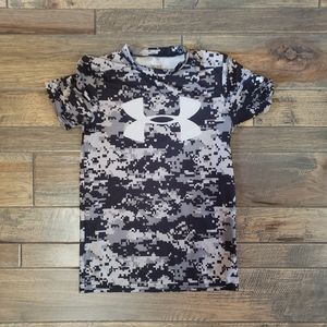 Under Armour Boys Heatgear Shirt Med